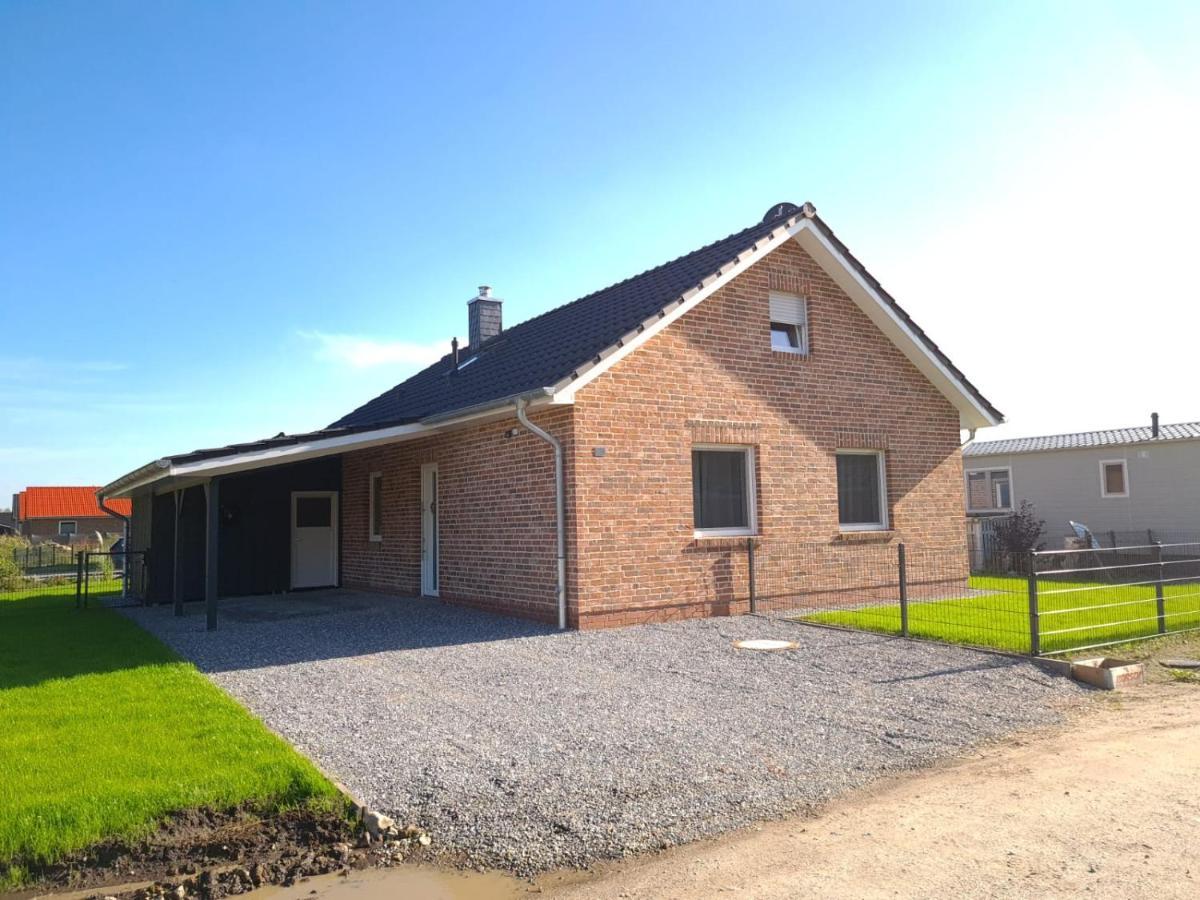 Haus Kuestenbrise - Urlaub Mit Hund An Der Kueste Mit Eigenen Garten, Sauna Und Gemuetlichen Kaminfeuer Schweiburg Dış mekan fotoğraf